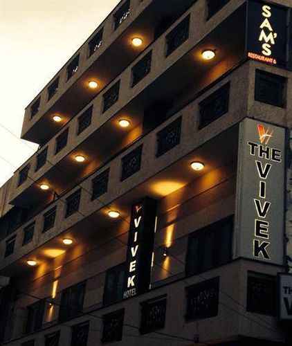 Vivek Hotel Új-Delhi Kültér fotó